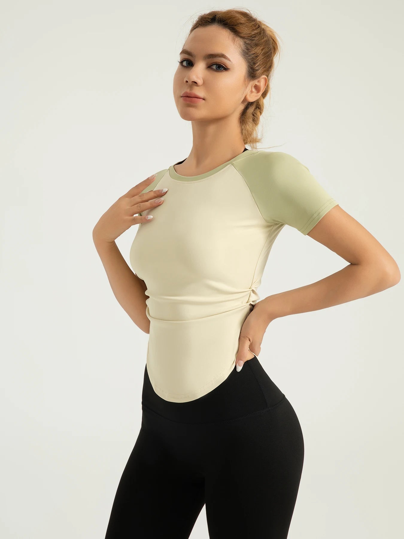 Women's Compression Fit Quick-Dry Yoga Running Tee | Athletic Short Sleeve T-Shirt | Sportswear Workout Top | Breathable Gym Shi